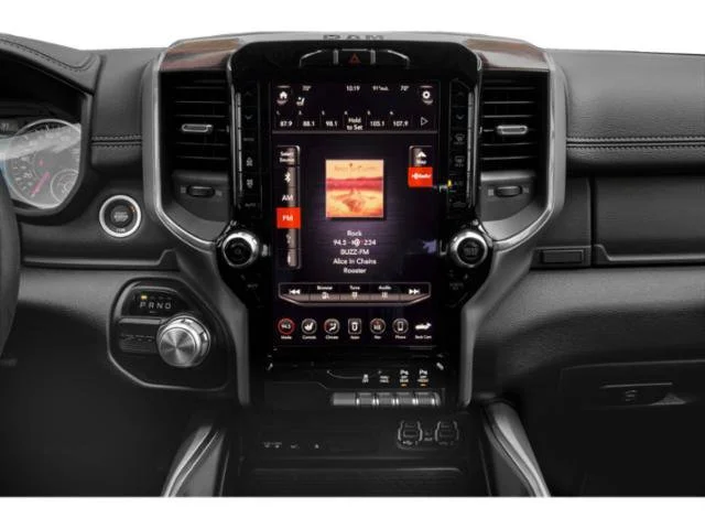 Used 2019 Diamond Black Crystal Pearlcoat Ram Laramie image 13