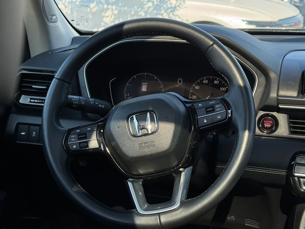 2025 Honda Pilot Touring - Photo 17