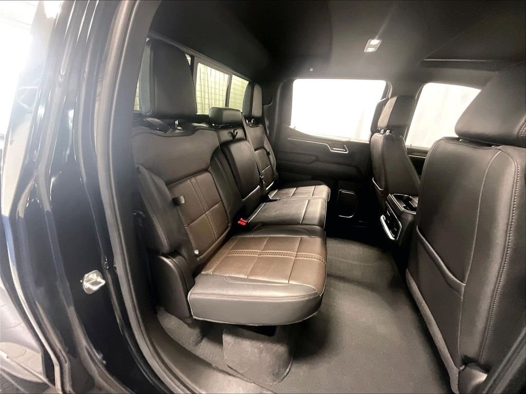 Used 2024 Black Chevrolet High Country image 16