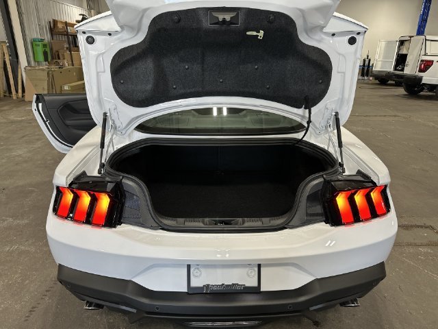 New 2026 Oxford White Ford EcoBoost® Fastback image 25
