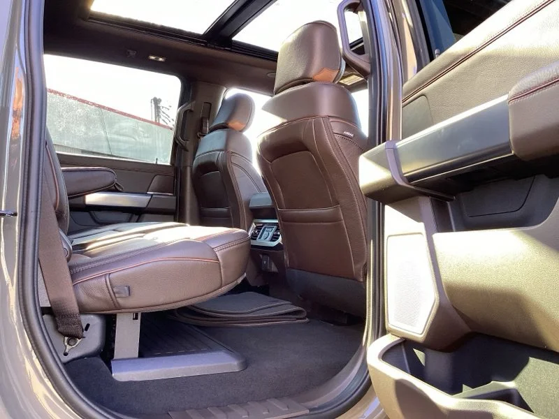 New 2027 Gray Ford King Ranch image 28