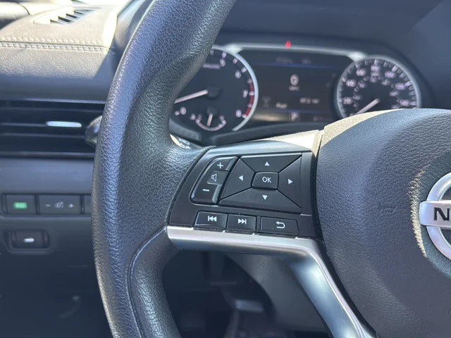 Used 2023 Black Nissan SV image 17
