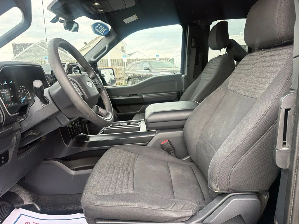 Used 2023 Black Ford XL image 28