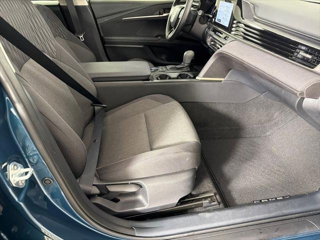 Certified Used 2025 OCEAN GEM Toyota  image 13
