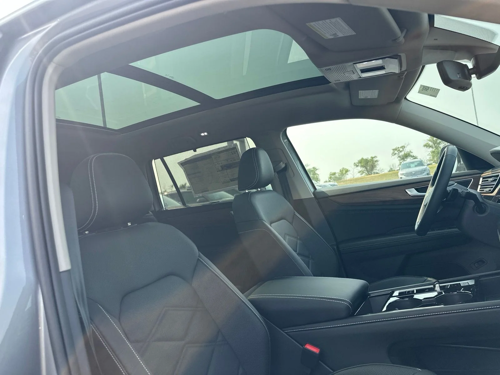 2026 Volkswagen Atlas SE w/Tech - Photo 43