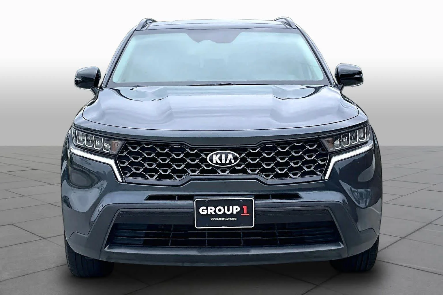 Used 2021 Gravity Grey Kia S image 4