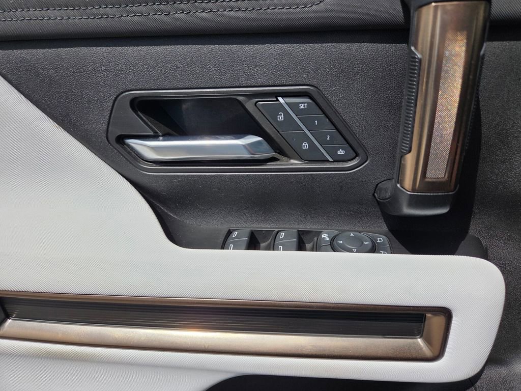 2025 GMC HUMMER EV 3X - Photo 21