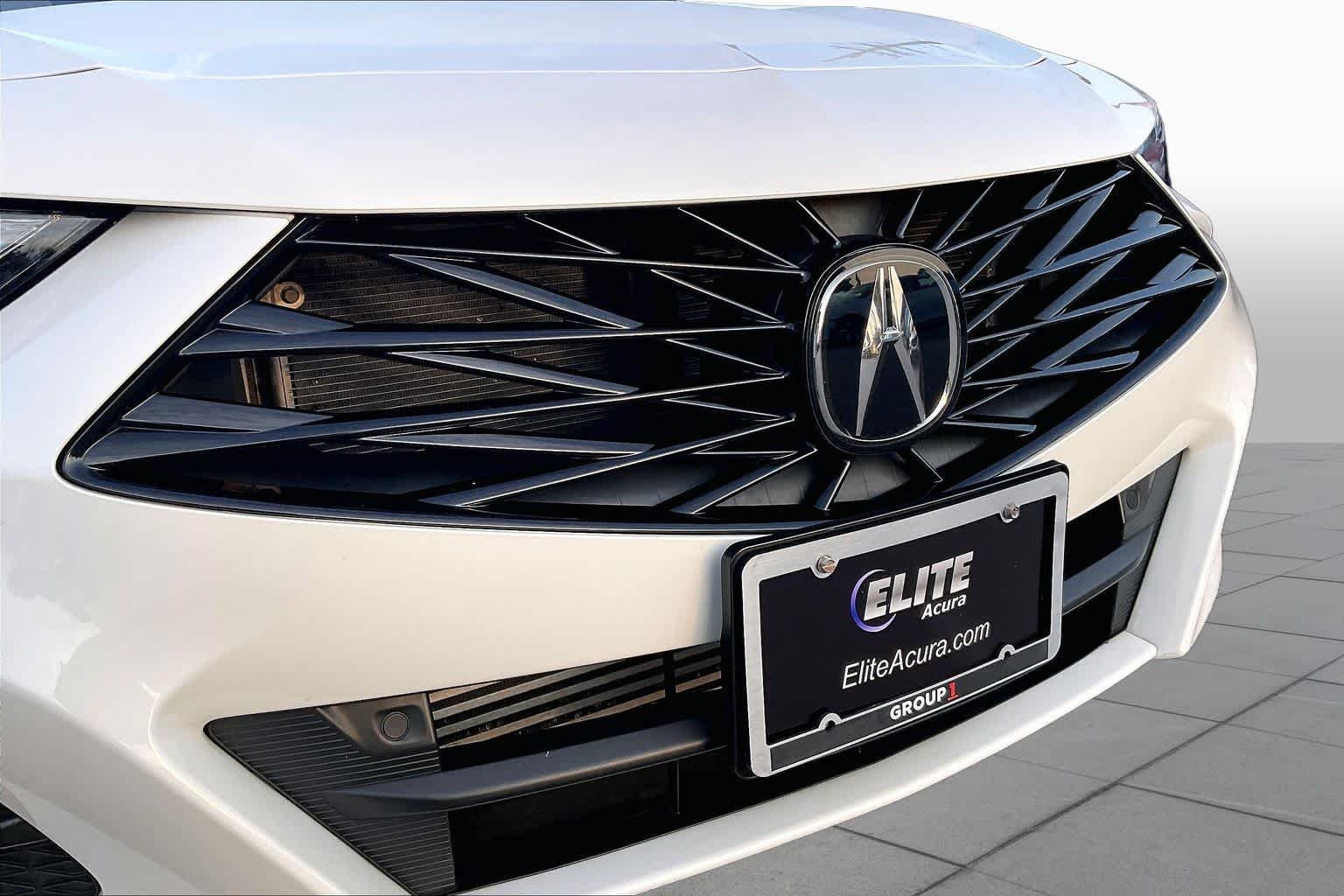 Certified Used 2025 Platinum White Pearl Acura TECH image 31