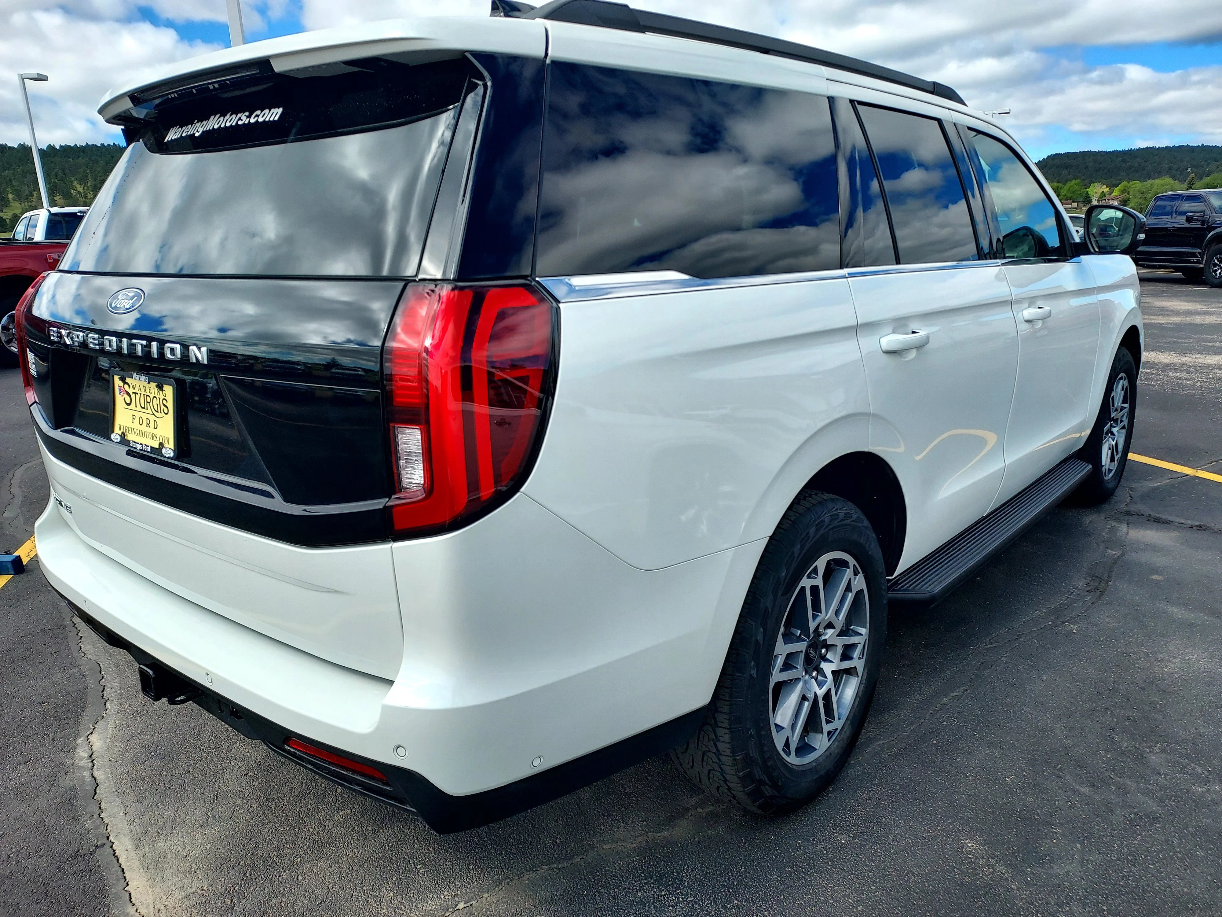Used 2025 White Ford Active image 10