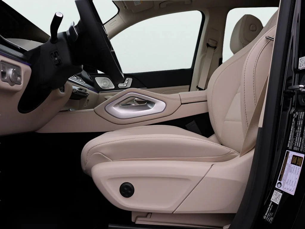 New 2026 Obsidian Black Metallic Mercedes-Benz GLE 450 image 37