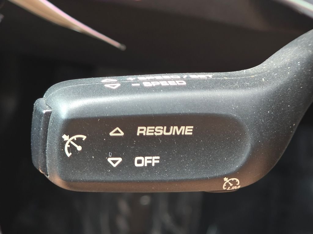 Used 2020  Porsche S image 19