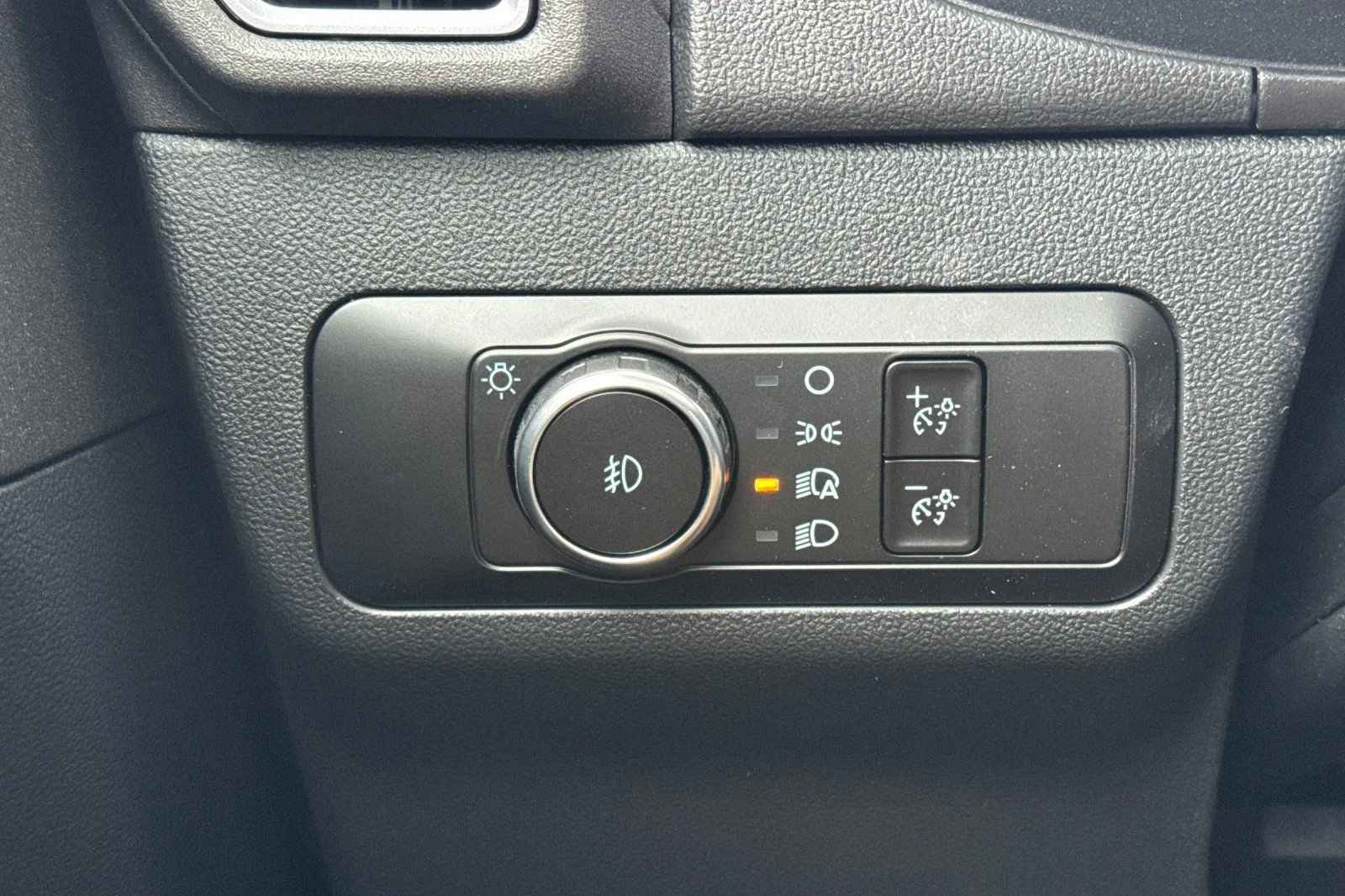 New 2026 Space White Metallic Ford Badlands® image 32
