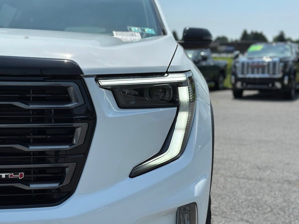 New 2026 Summit White GMC AT4 image 35