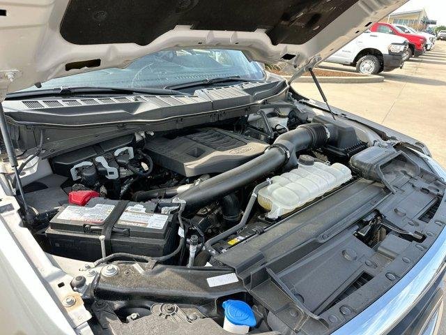 Used 2022 Silver Ford XL image 23