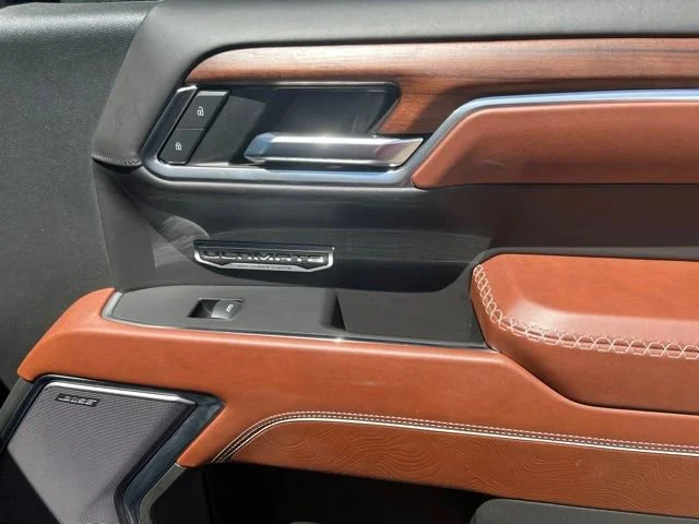 Used 2023 Sterling Metallic GMC Denali Ultimate image 28