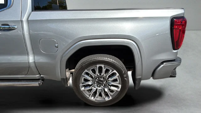 Used 2024 Silver GMC Denali Ultimate image 38