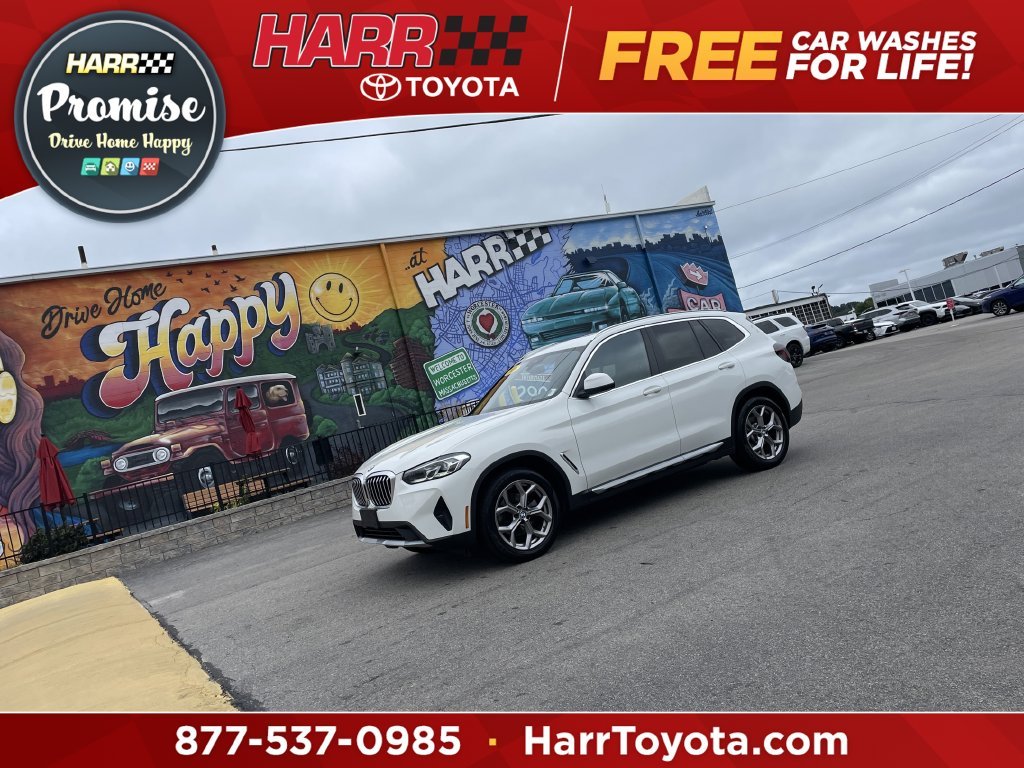 Used 2023 White BMW xDrive30i image 1
