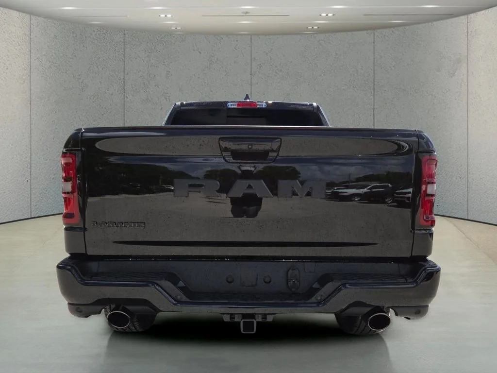 New 2026 Diamond Black Crystal Pearl-Coat Exterior Paint RAM Laramie image 5
