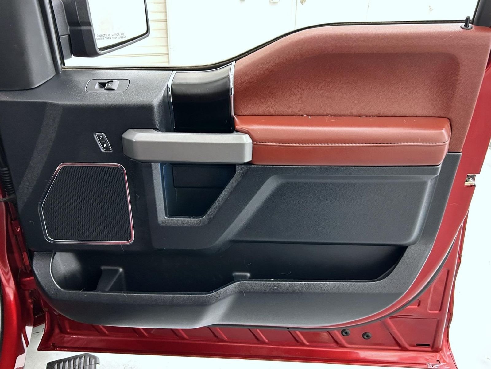 Used 2019 Red Ford Platinum image 17