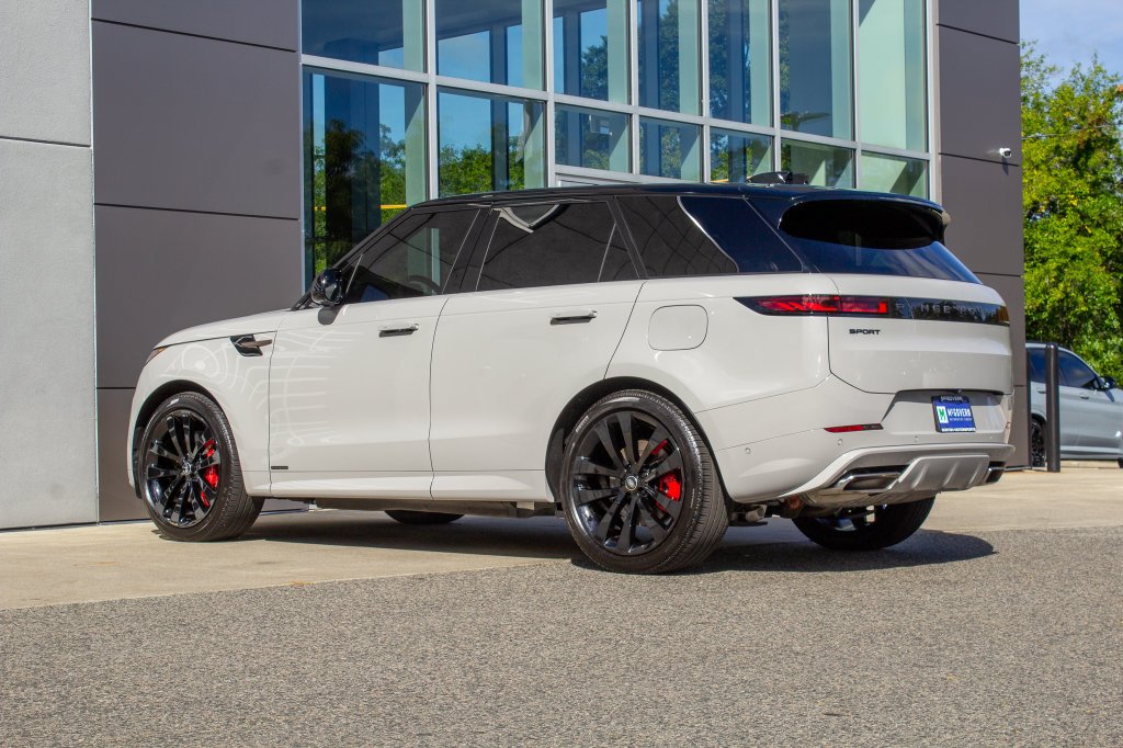 Used 2025 Gray Land Rover Autobiography image 8
