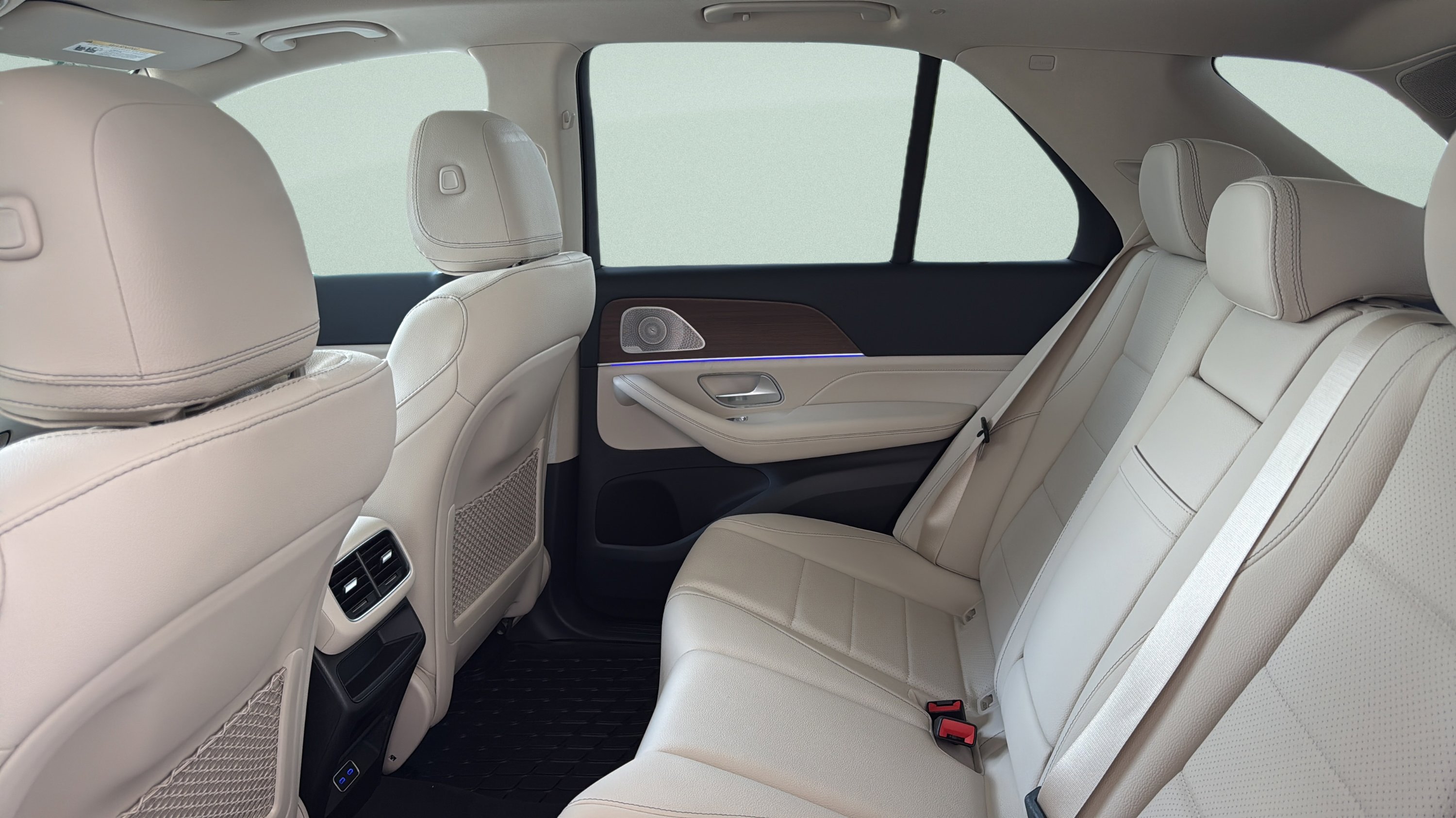 New 2026 Polar White Mercedes-Benz GLE 450 image 21