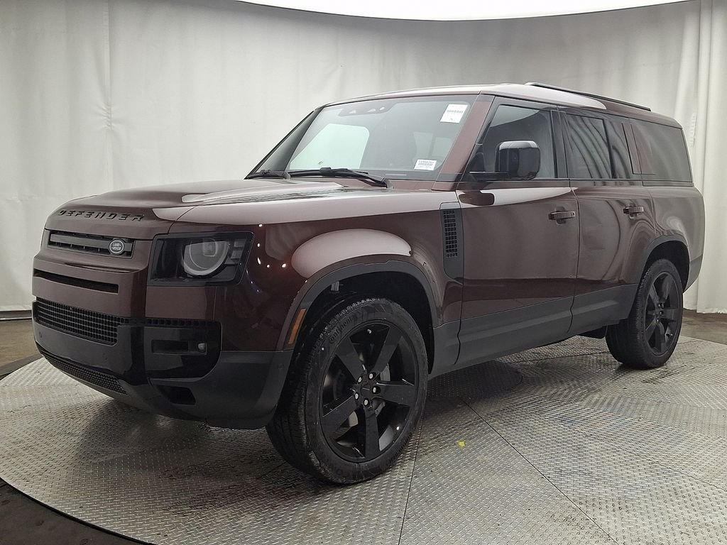 2026 Land Rover Defender 130 S P300's photo