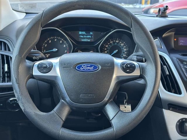 2012 Ford Focus SE - Photo 17