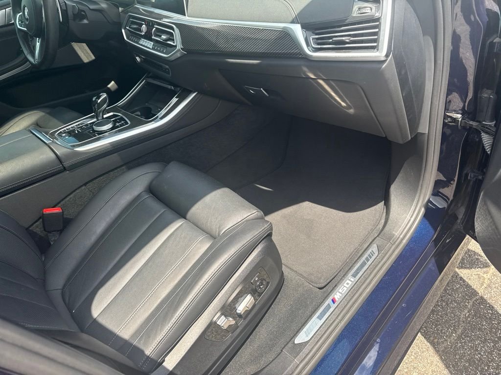 Used 2021 Blue BMW M50i image 10