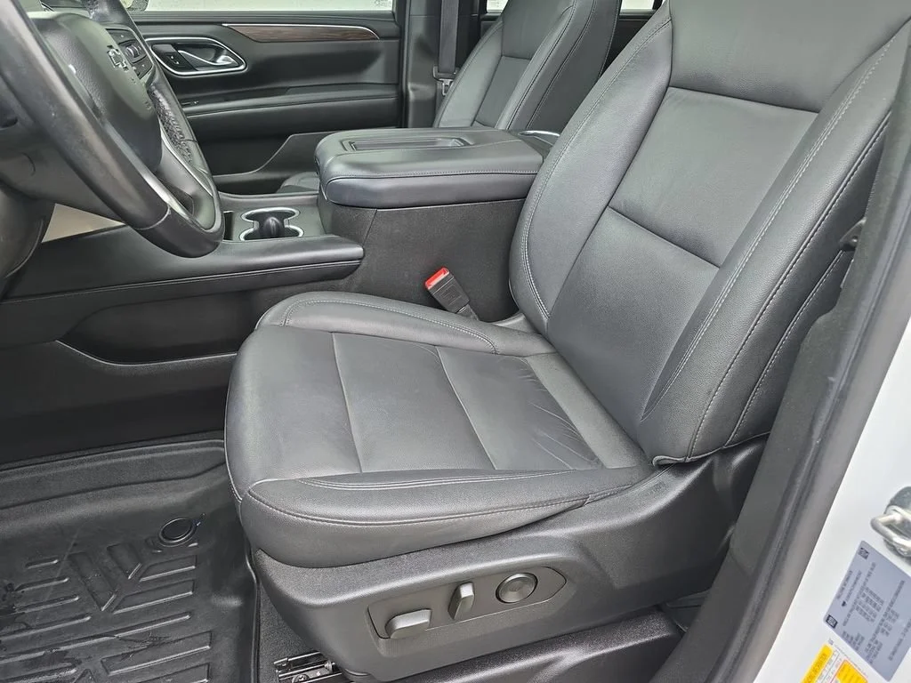 Certified Used 2021 SUMMIT WHITE Chevrolet Z71 image 20