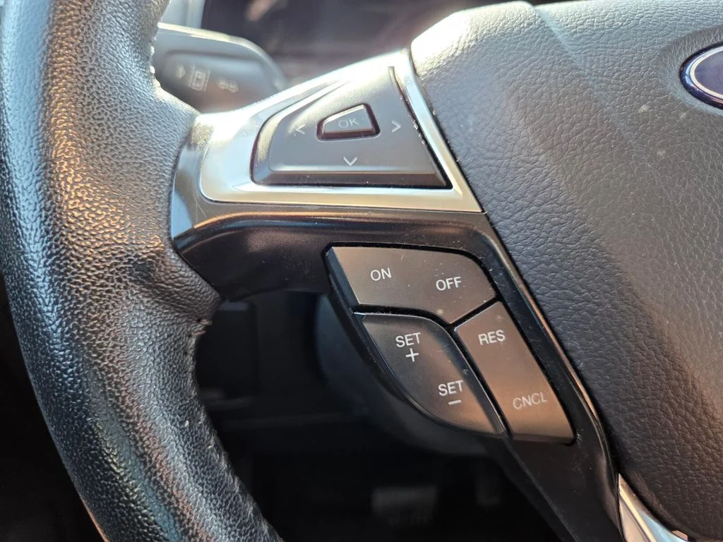 Used 2024 Black Ford SEL image 13