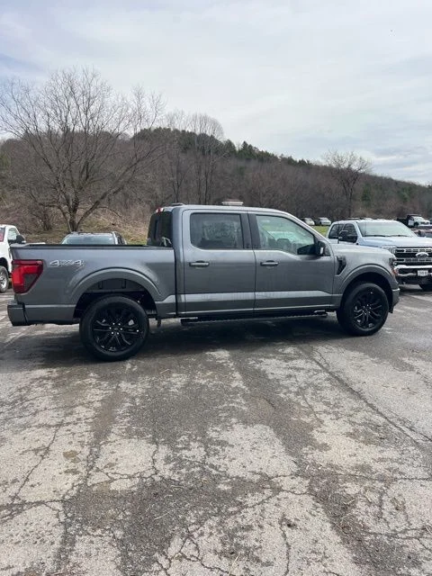 Used 2026 Gray Ford XLT image 11
