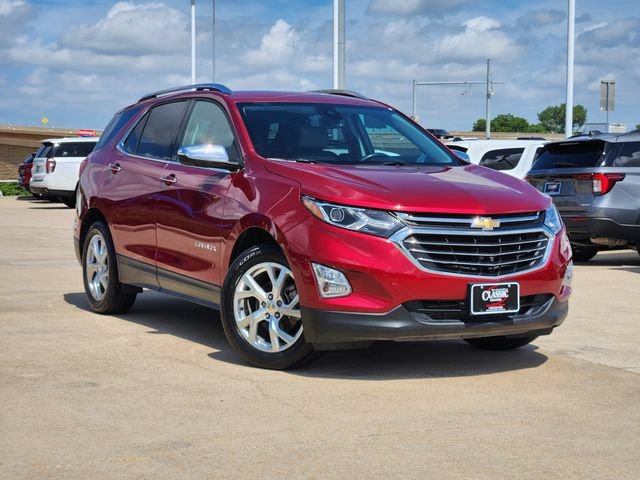 Used 2019 CAJUN RED TINTCOAT Chevrolet Premier image 2