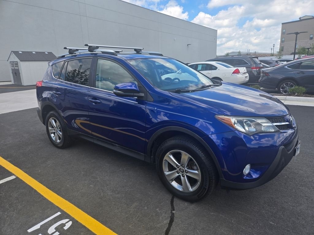 Used 2015 Blue Toyota XLE image 2
