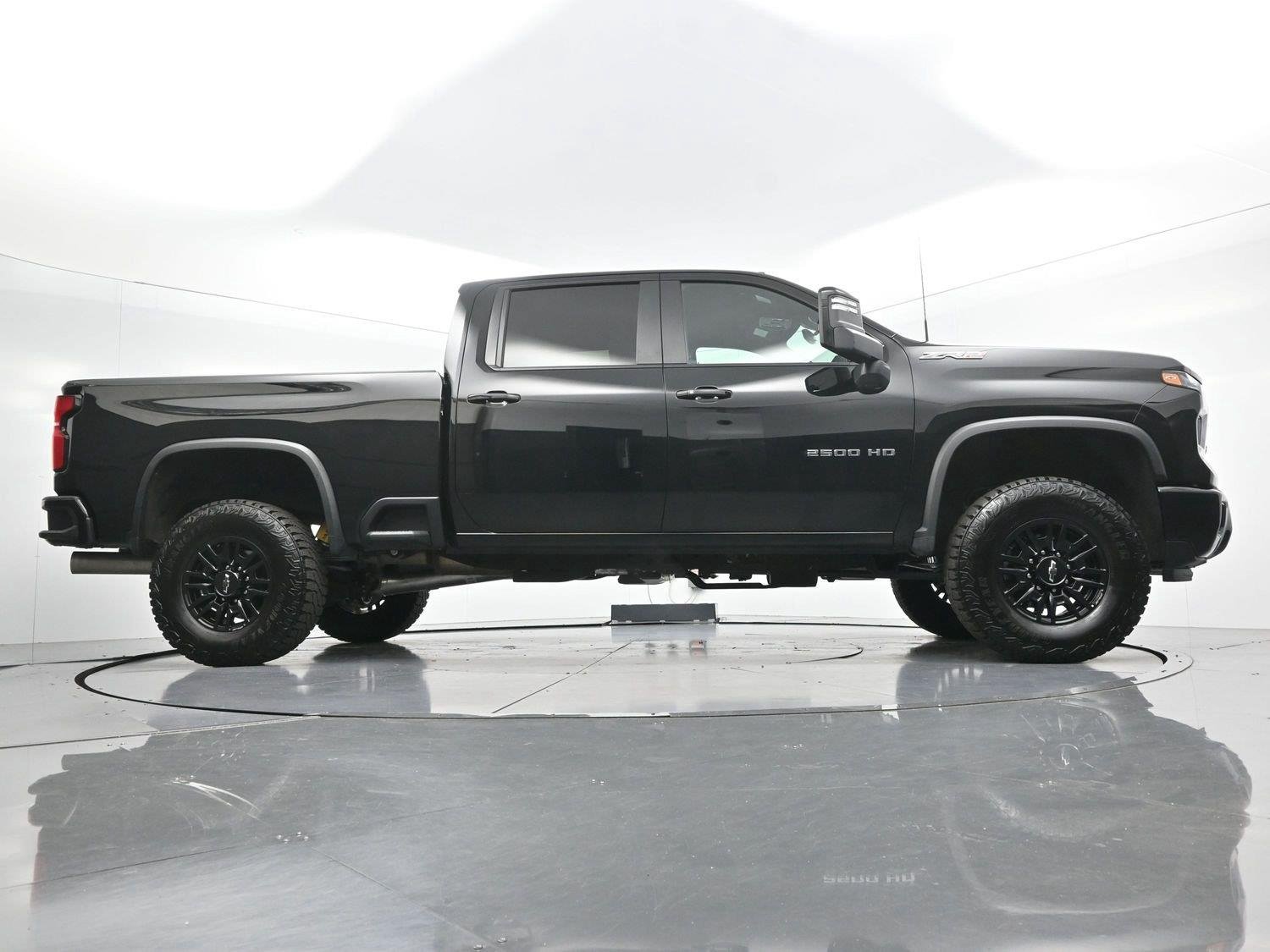 Used 2026 Black Chevrolet ZR2 image 54