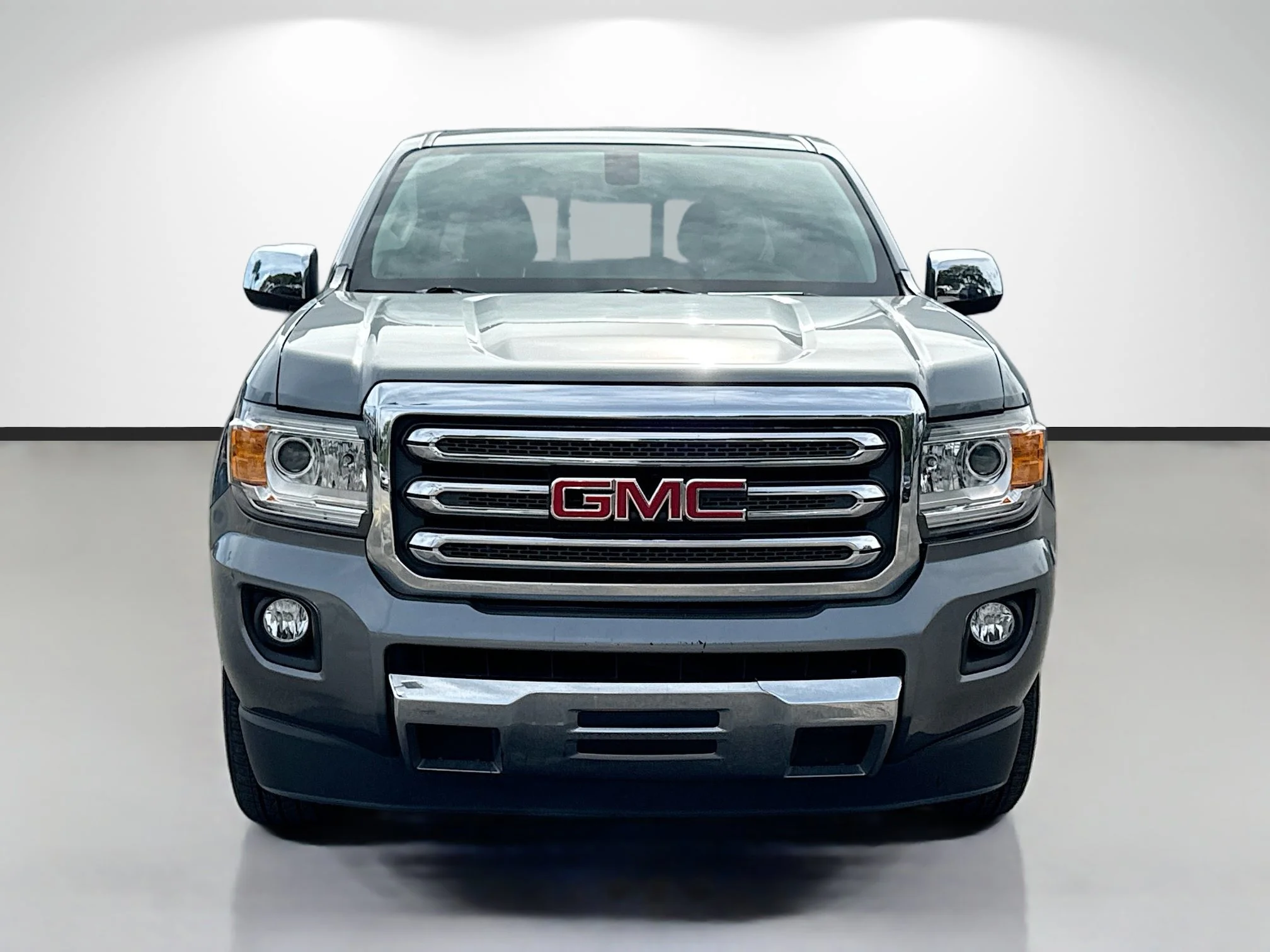 Used 2019 Satin Steel Metallic GMC 2WD SLT image 8