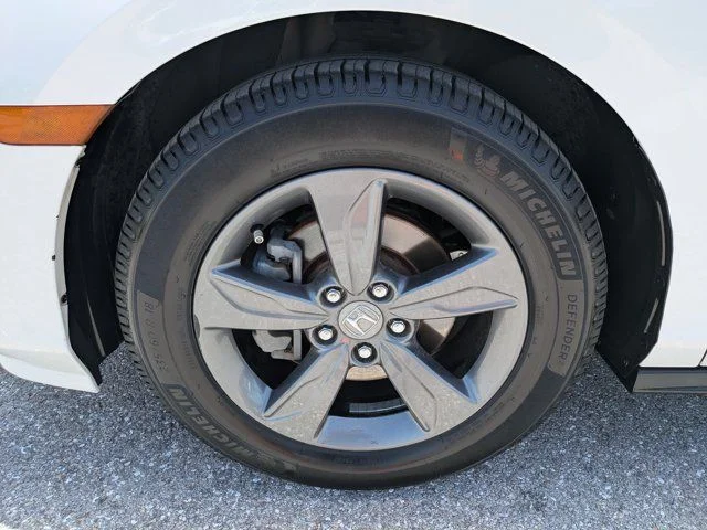 Certified Used 2022 Platinum White Pearl Honda EX image 11