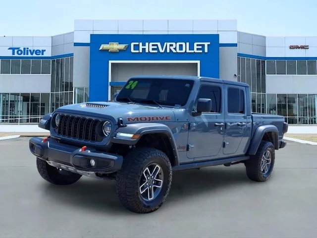 Used 2024 Gray Jeep Mojave image 2