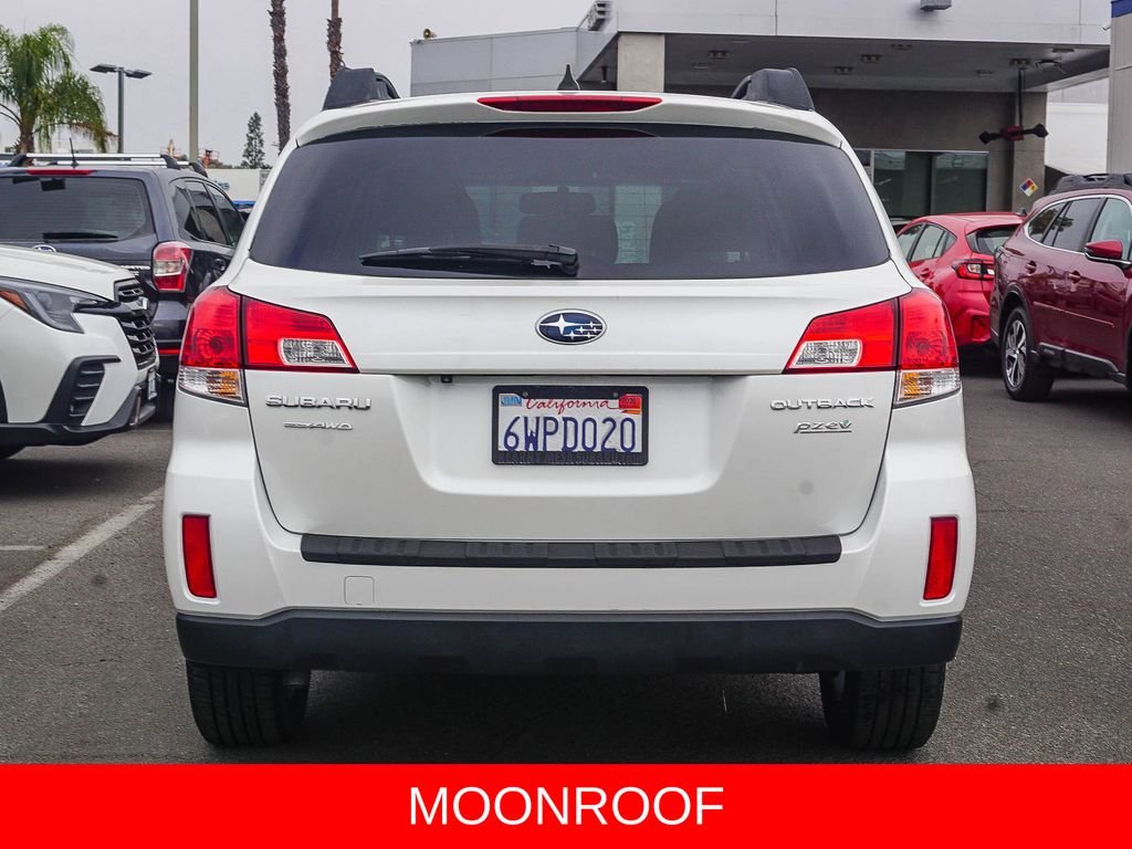 Used 2012 White Subaru 2.5i image 5