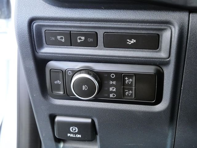 Certified Used 2023 White Ford XLT image 24