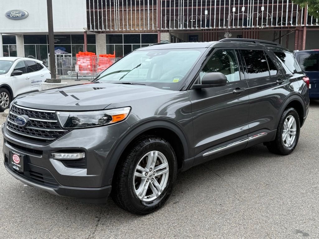 Used 2020 Gray Ford XLT image 4