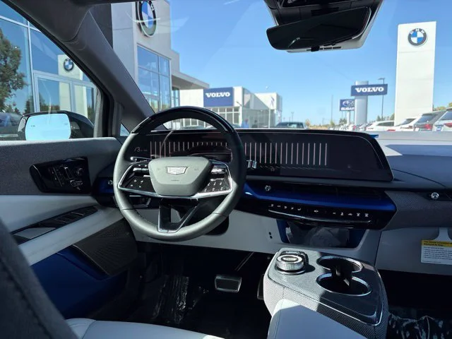 New 2027 Vibrant White Tricoat Cadillac Sport image 9