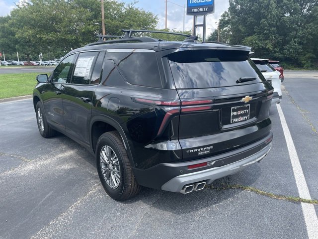 2025 Chevrolet Traverse LT - Photo 3