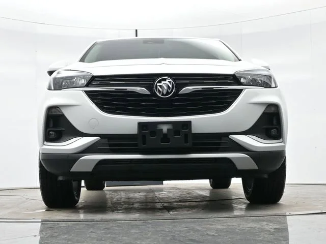 Used 2020 SUMMIT WHITE Buick Preferred image 24