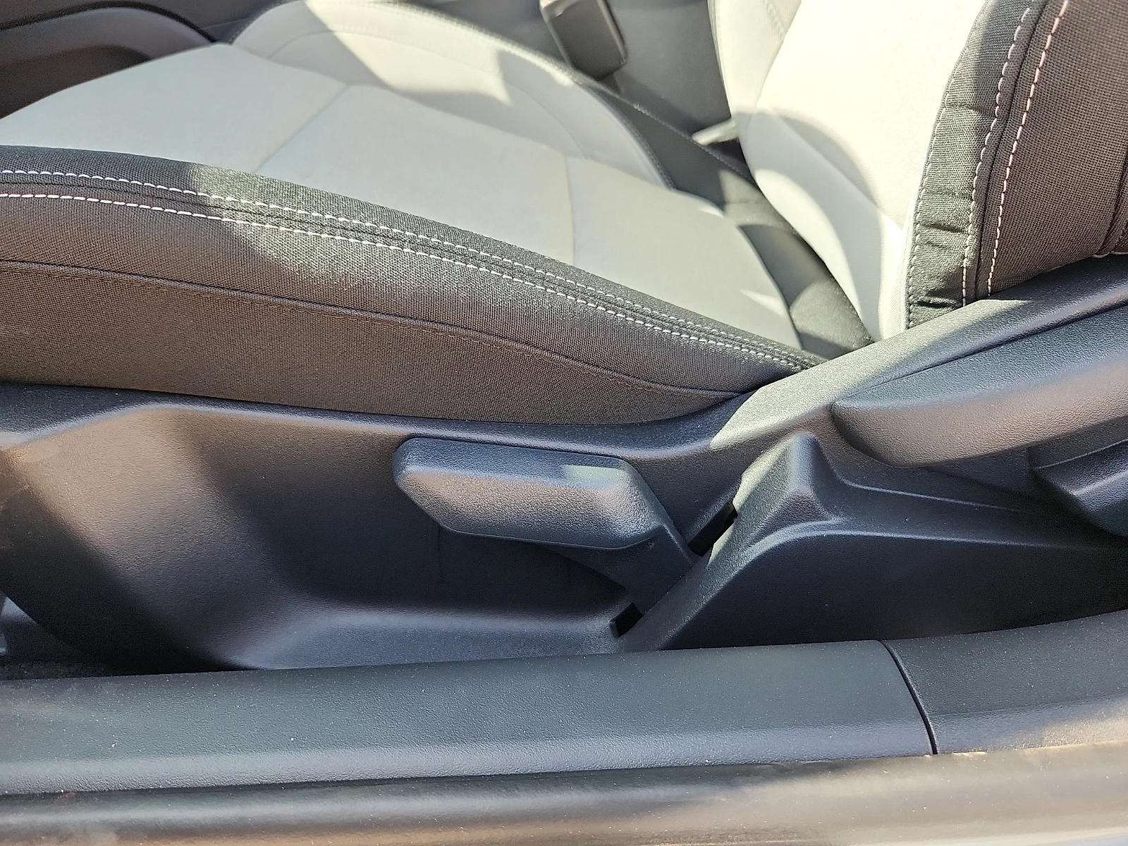 New 2026 Avalanche Gray Ford EcoBoost image 15