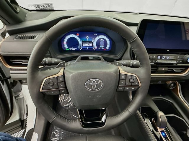 Used 2024 Beige Toyota MAX Platinum image 11