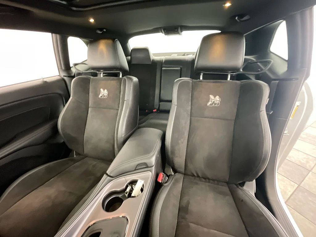 Used 2023 Triple Nickel Clear Coat Dodge R/T Scat Pack image 21