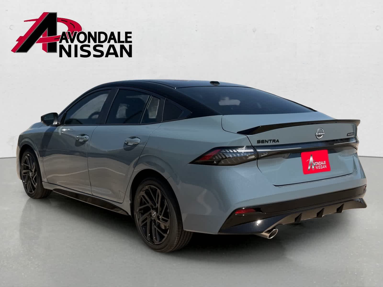 New 2027 Atlantic Gray Metallic/Super Black Nissan SR image 5