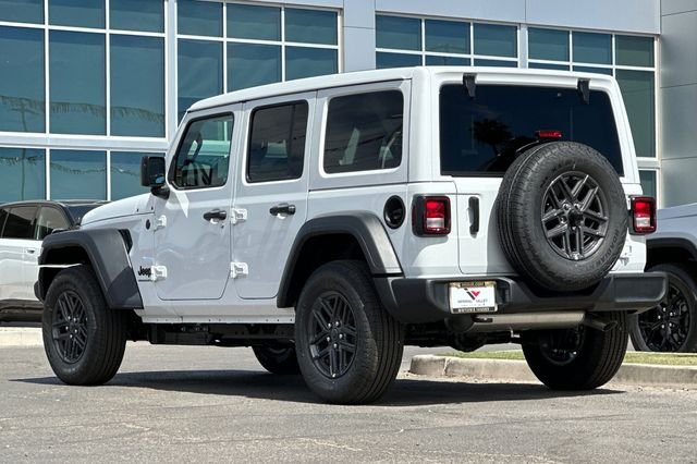 New 2026 Bright White Clear-Coat Exterior Paint Jeep Sport S image 5