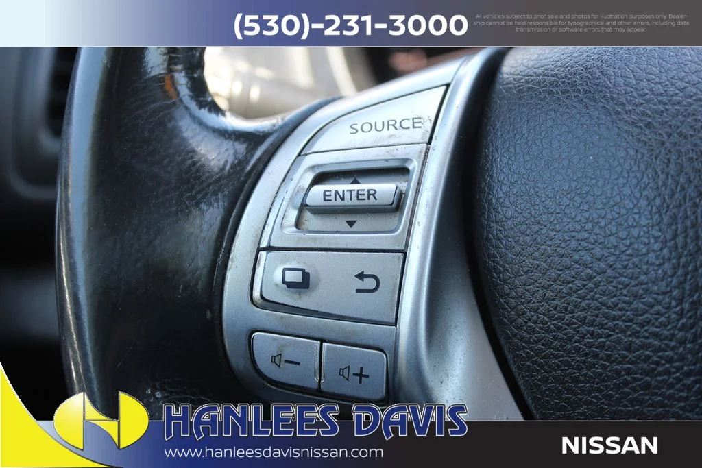 Used 2016 Gray Nissan 2.5 SV image 28