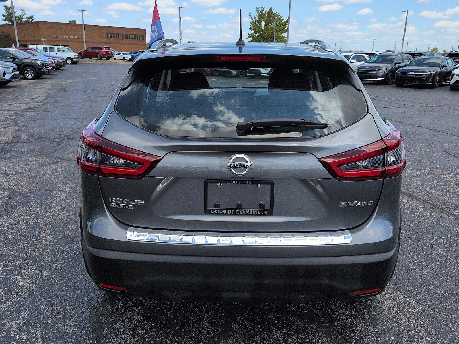 Used 2020 Gun Metallic Nissan SV AWD Xtronic CVT image 6